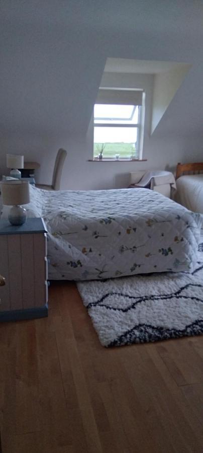 Sea View Room.. Castlemagee 外观 照片